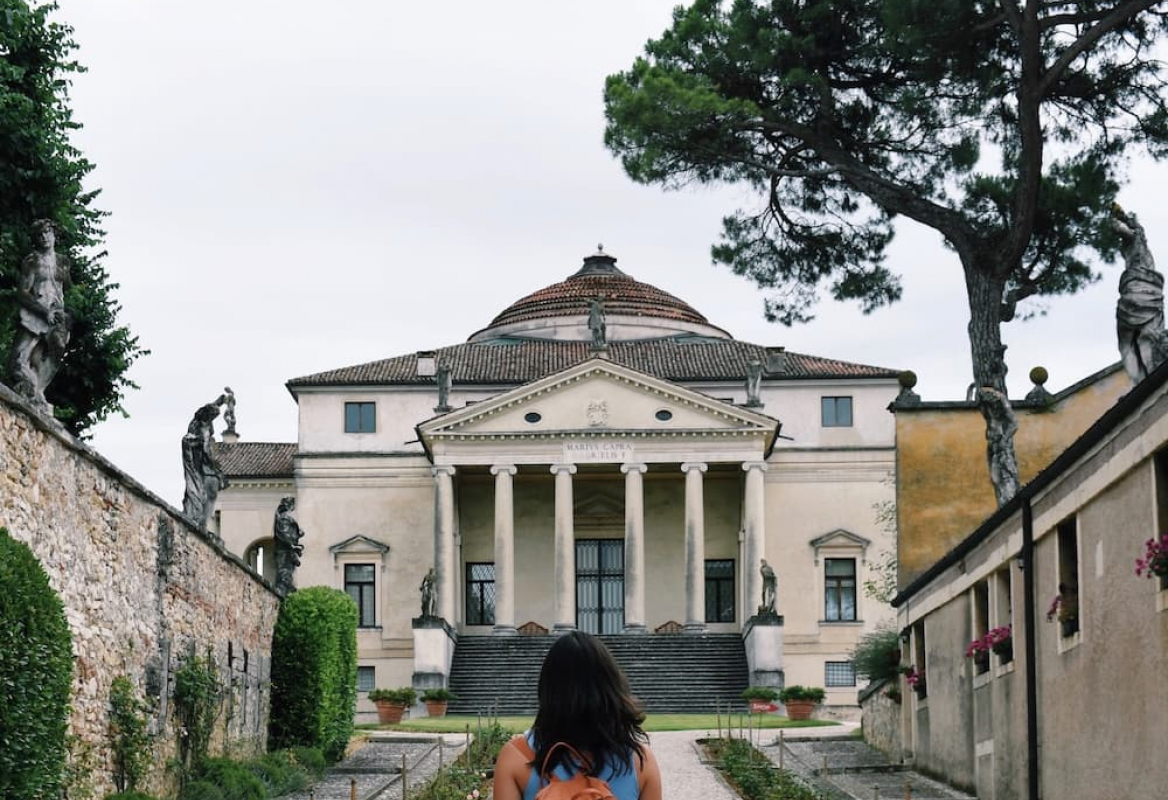 Student visits architectural site in Italy
