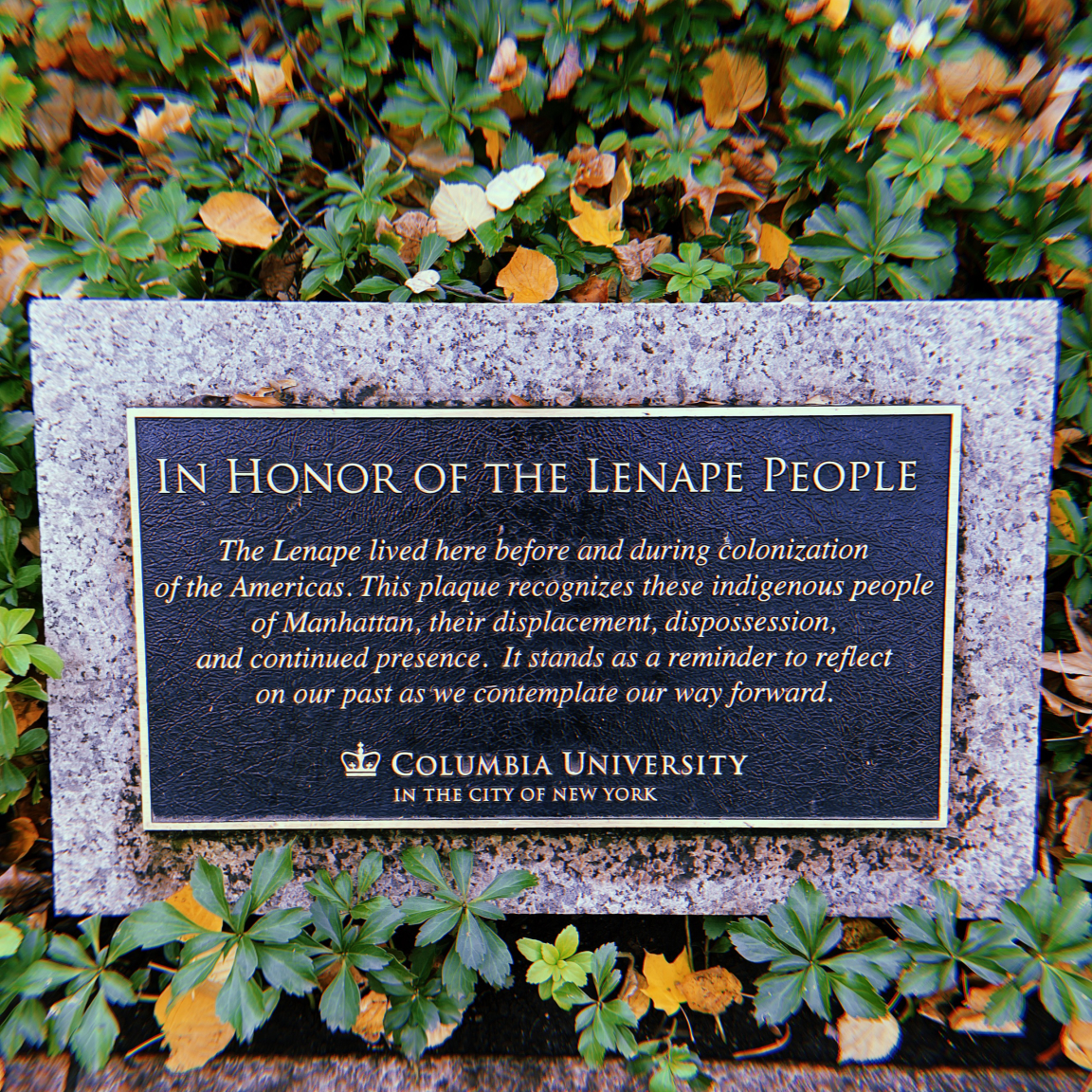 Plaque which reads "In Honor of the Lenape People"