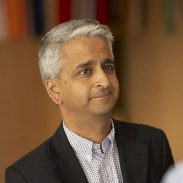 Headshot of Sunil Gulati